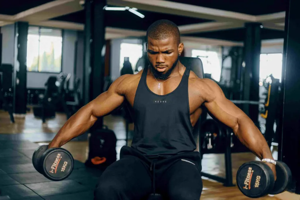 bodybuilding vs powerlifting