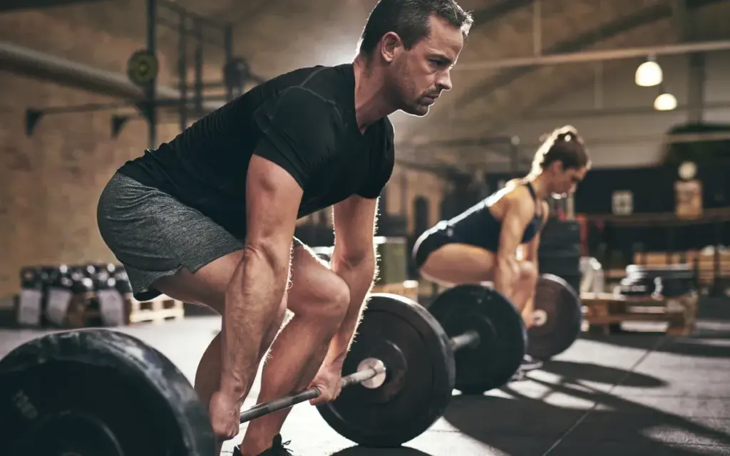 Powerlifting vs Bodybuilding: Major Differences